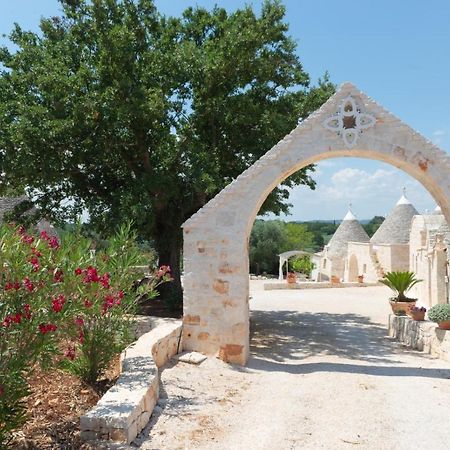 Trulli Vules Aparthotel Ostuni Buitenkant foto