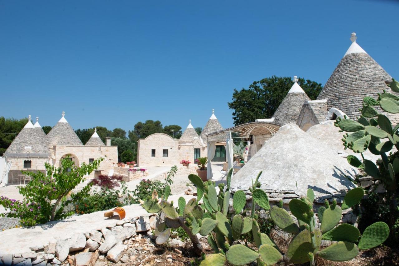 Trulli Vules Aparthotel Ostuni Buitenkant foto